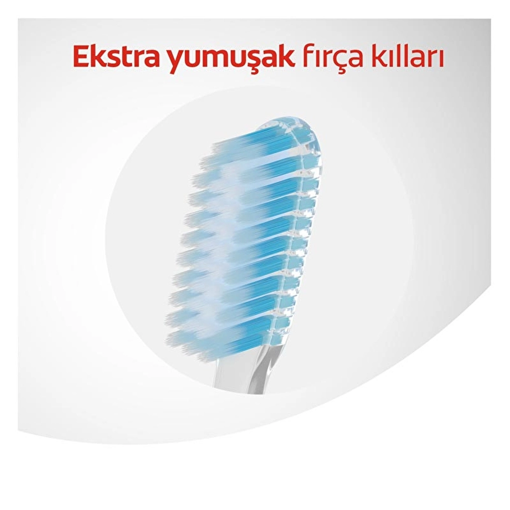 Colgate فرشاة أسنان كولجيت مايكروفاين أدفانسد بشعيرات أنحف بـ 17 مرة