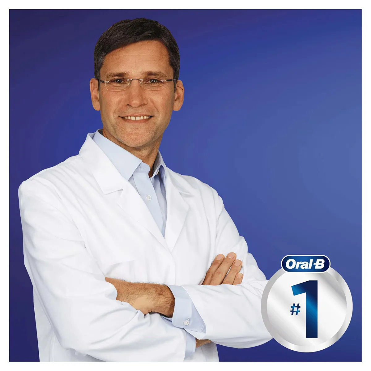 احصل على تنظيف شامل: فرشاة Oral-B متعددة الاتجاهات