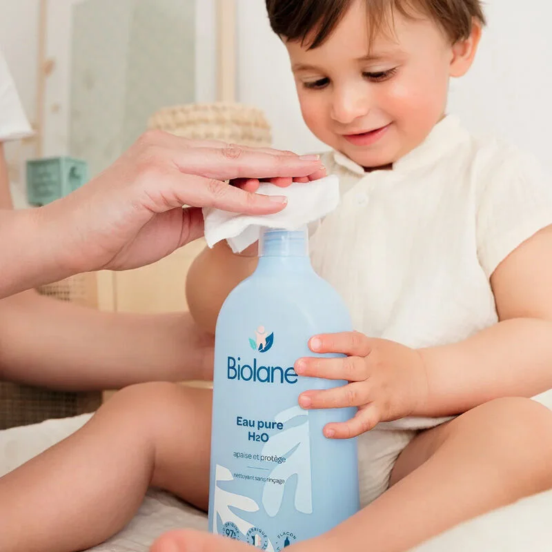 Erleben Sie sanfte Reinigung mit Biolane H2O 750 ml