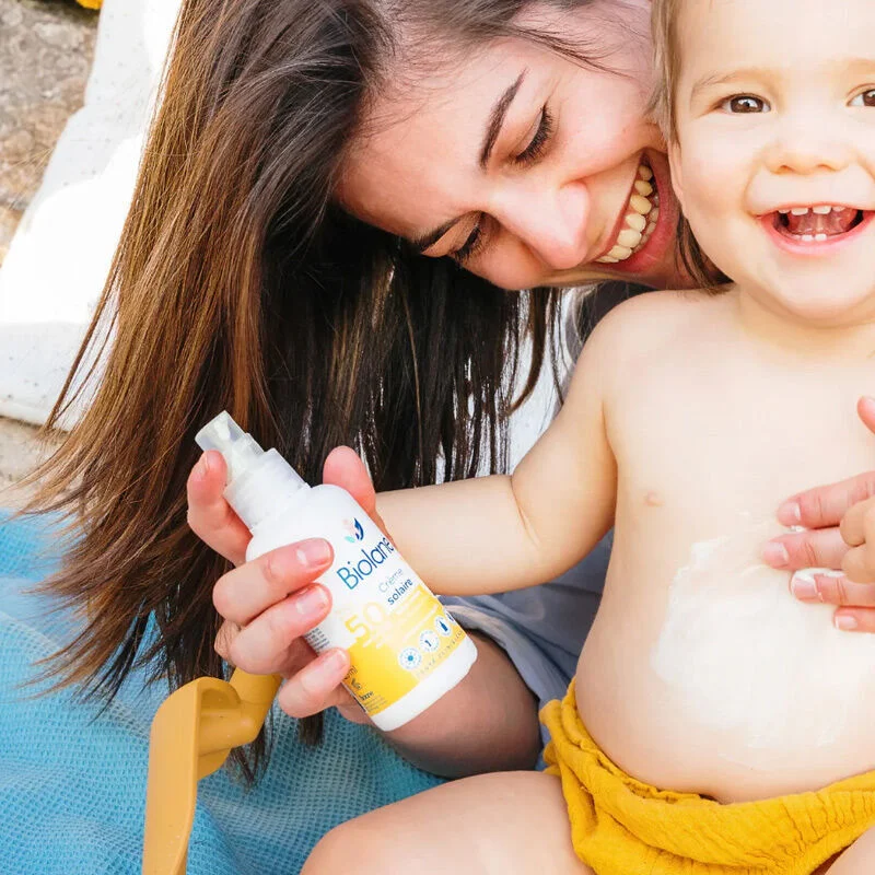 احمِ بشرة طفلك: كريم بيولان واقي شمس SPF50+ للأطفال