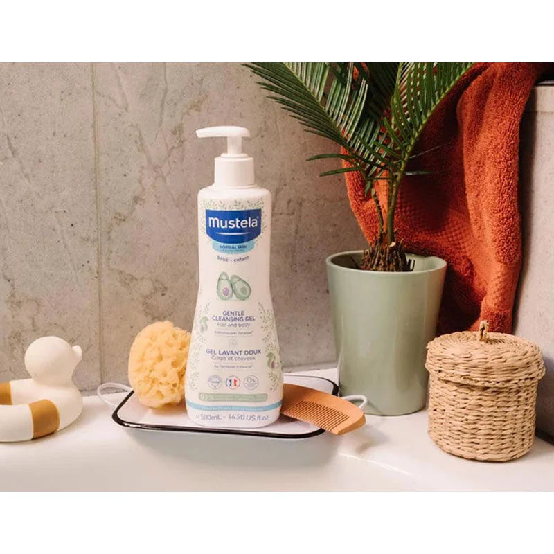Обеспечьте нежный уход: Mustela Gentle Cleansing Gel для нов