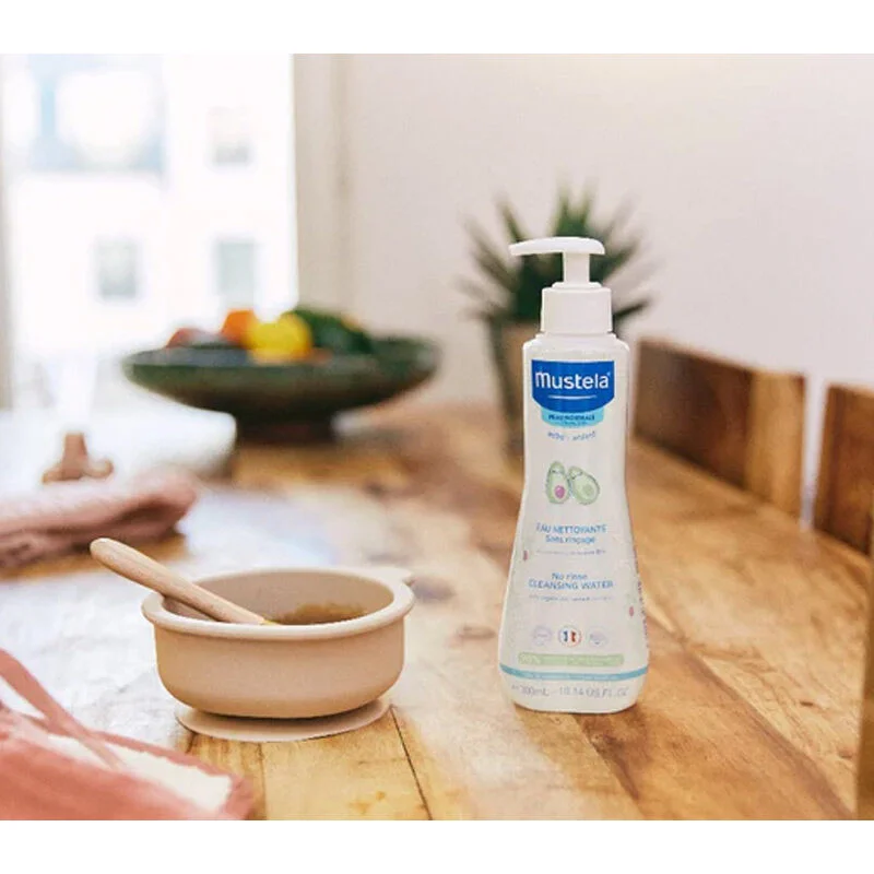 Mustela No Rinse Cleansing Water With Organically Formed Avocado 300 ml
