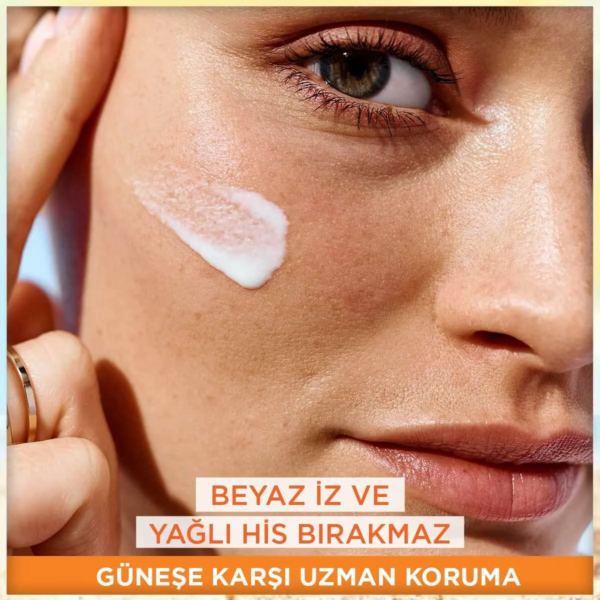 Garnier Super Uv Vitamin C Anti-Dark Spot Fluid Cream 40 ml