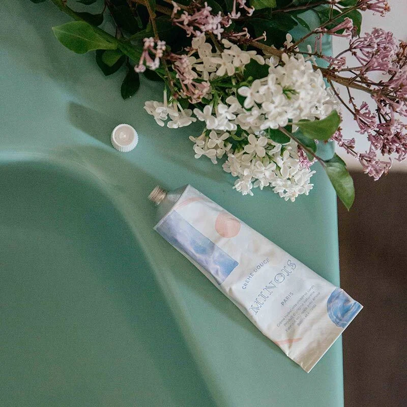 Minois Paris Feuchtigkeitsspendende Gesichts- und Körpercreme 100ml