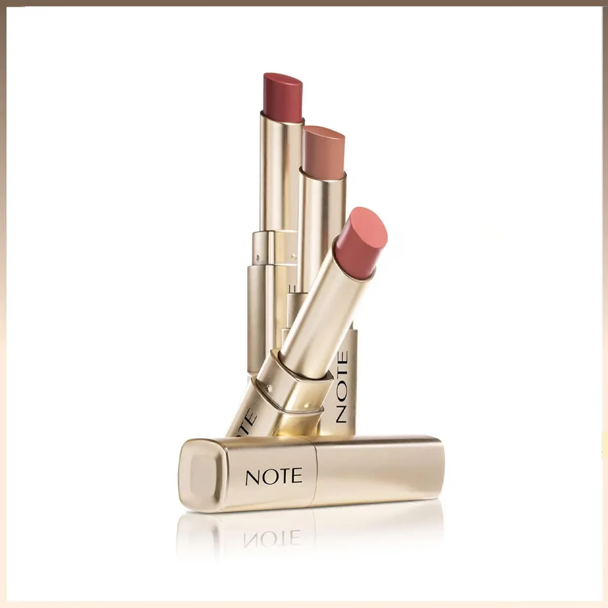 Note Iconic Matte Lippenstift 108 Dreamer