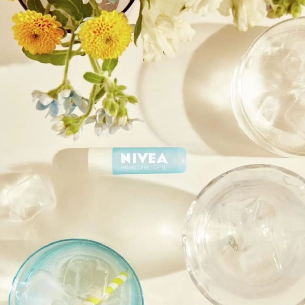 Nivea Hydro Care Spf 15+ Lip Cream 4.8 gr