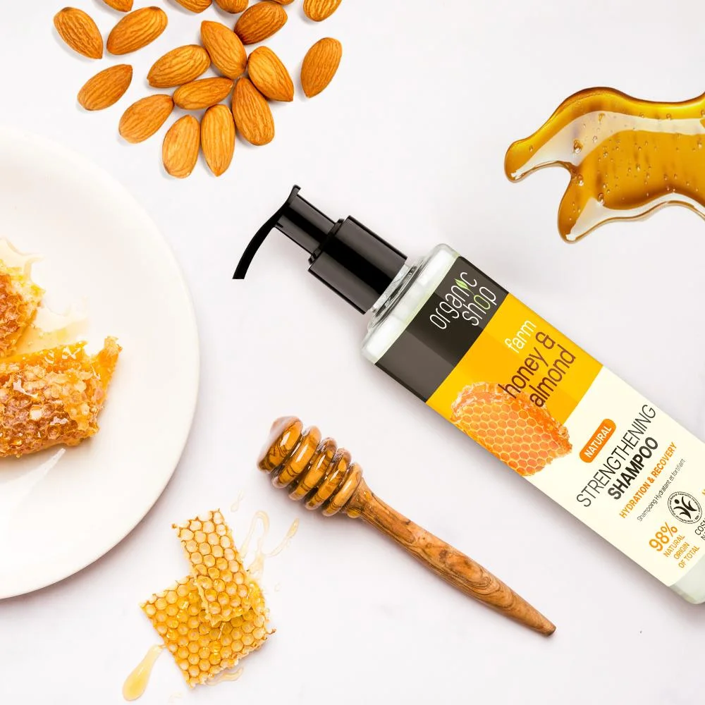 Шампунь с медом и миндалем для здоровых и крепких волос 280 мл от Organic Shop