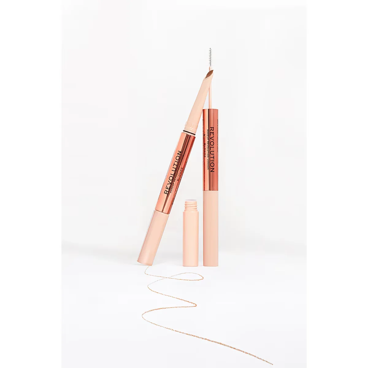 Дуэт для бровей Revolution Fluffy Brow: карандаш и гель для бровей средне-коричневый