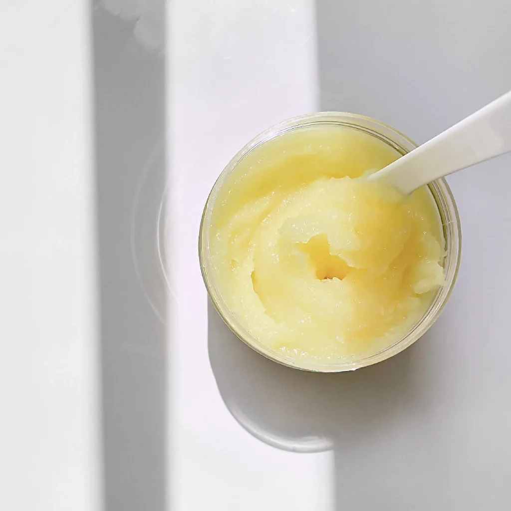 Ziaja Zitronenkuchen Zucker Körperpeeling mit Sheabutter 300 ml