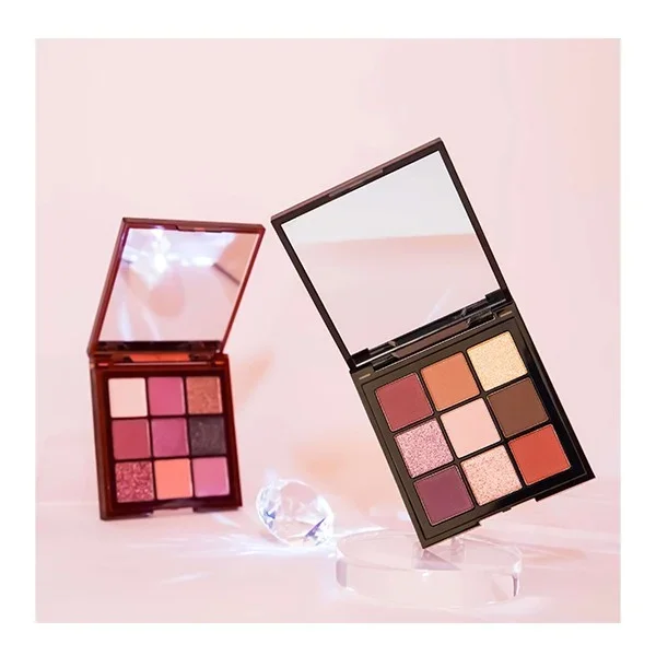 9-Color Eyeshadow Palette E09 - by Polvere