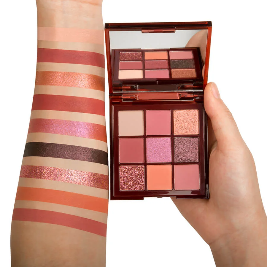 9-Color Eyeshadow Palette E01 - by Pulver