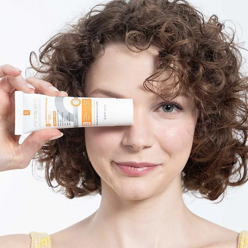 Mineaderm Uv Protection & Hydration Lightly Tinted Spf50+ 50 ml