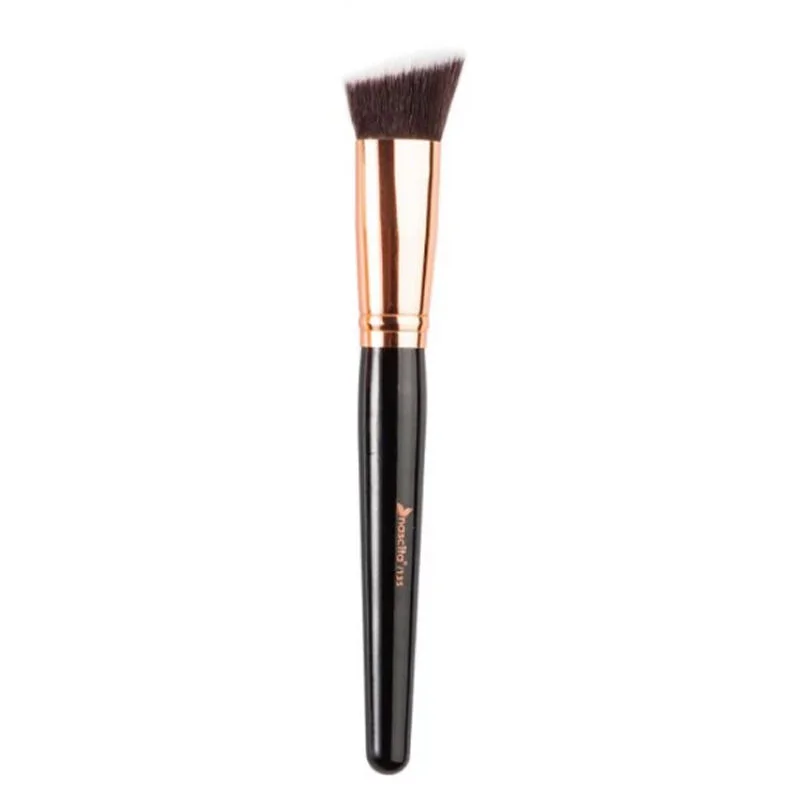 Nascita Angled Kabuki Foundation Brush 0135