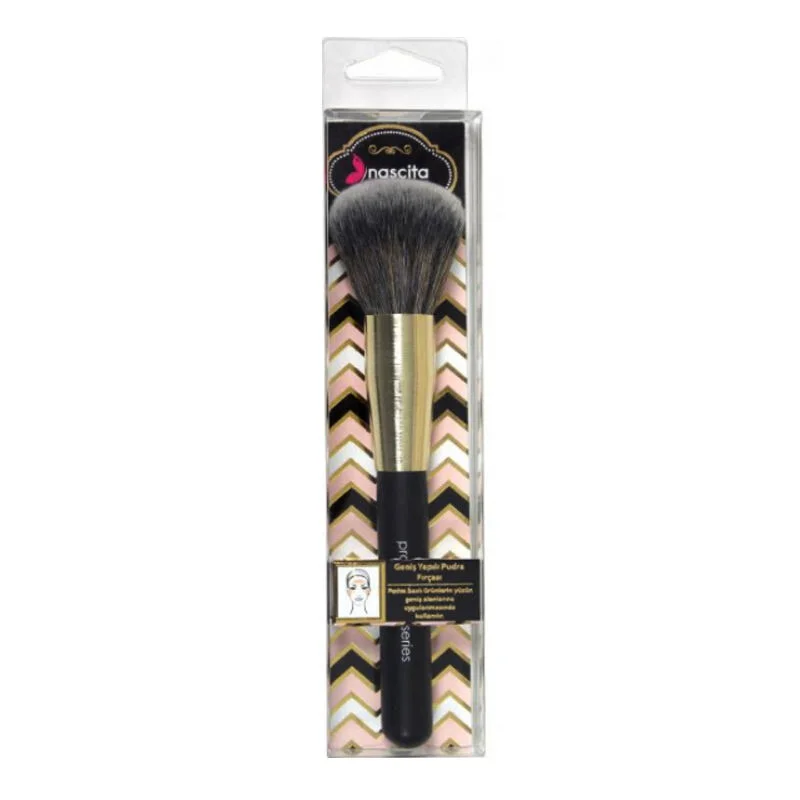 Nascita Wide Foundation Brush 0111