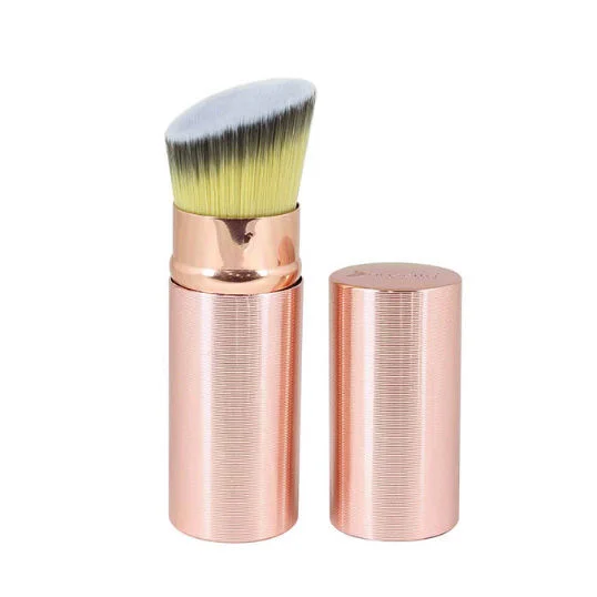 Nascita Covered Kabuki Foundation Brush 0228