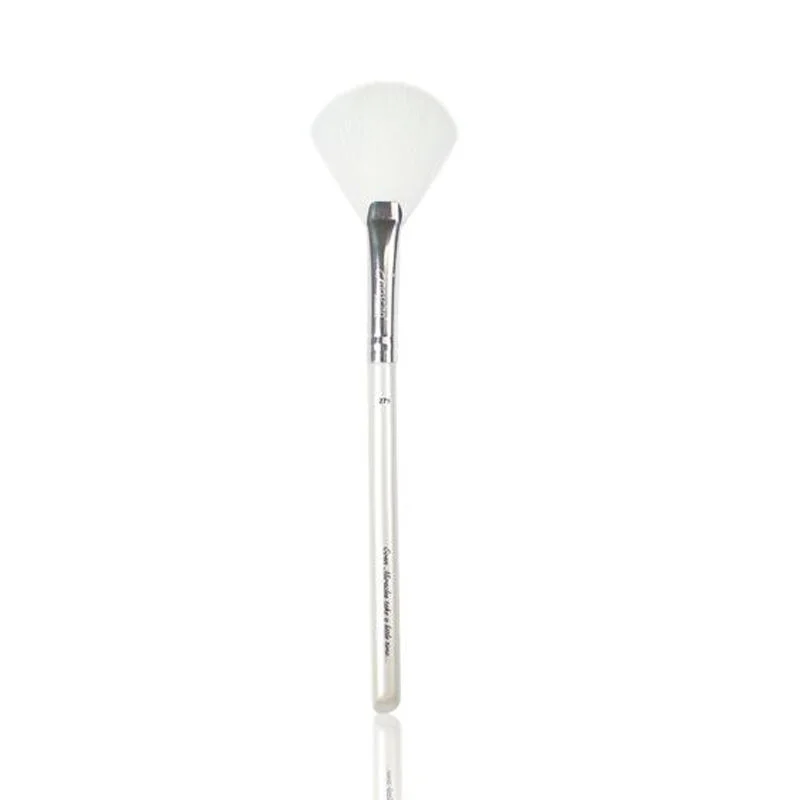 Nascita Professional Mask Brush | 0279