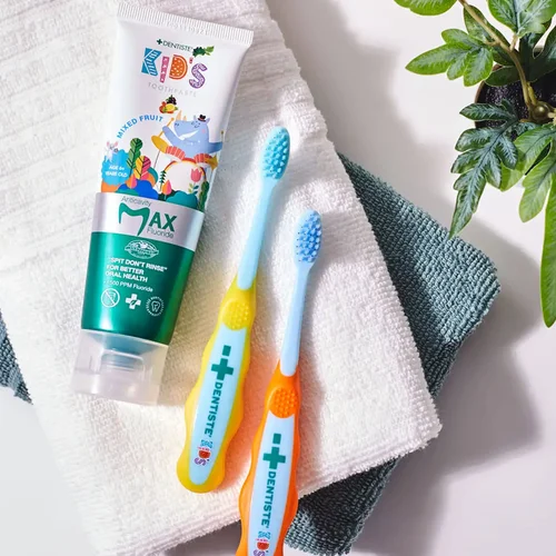 Dentiste Kids Ultra Soft Toothbrush +2 years - Purple