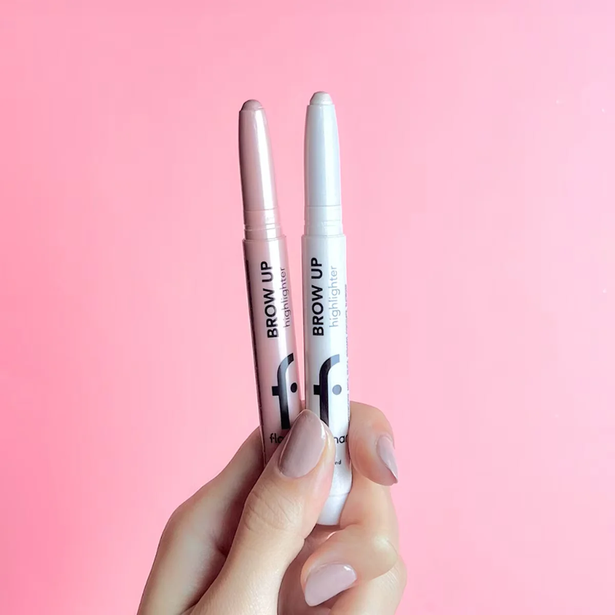 Flormar Brow Up Soft Texture &amp; Intense Shine Lift Under Eyebrow Highlighting Pencil 001 diamond