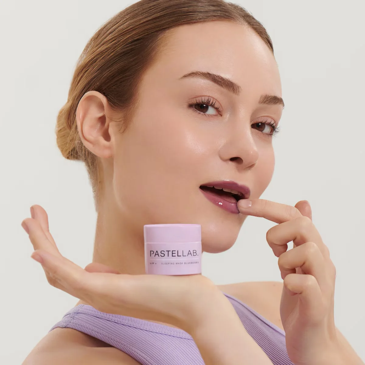 Pastellab باستيلاب. قناع نوم للشفاه، قناع العناية بالشفاه بالتوت الأزرق