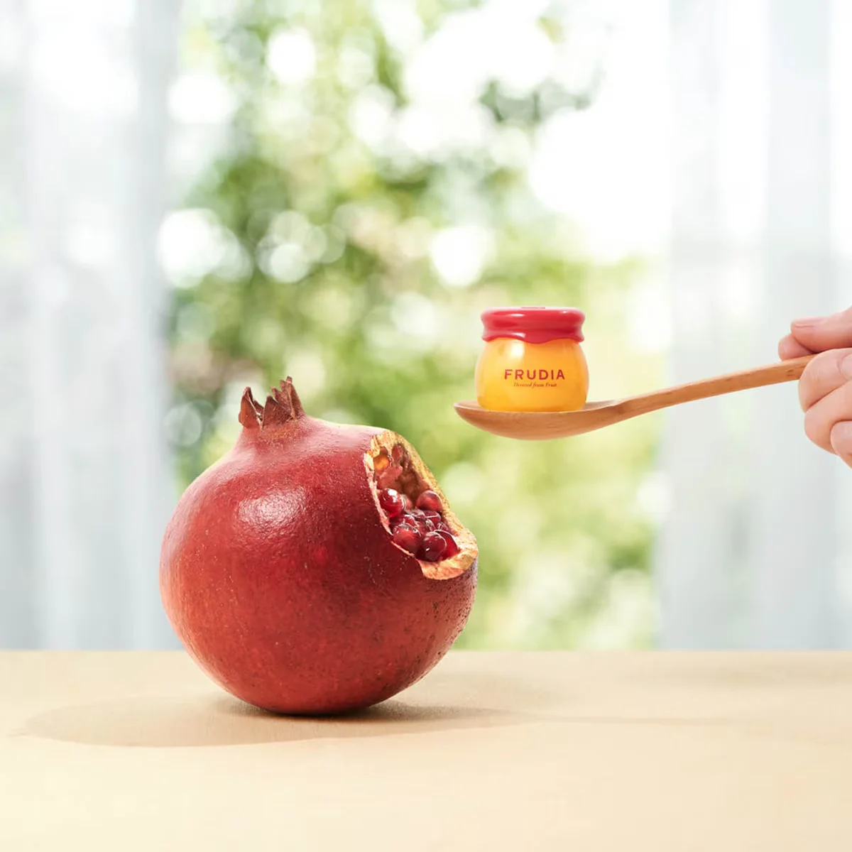 Бальзам для губ Frudia Гранат 10 г