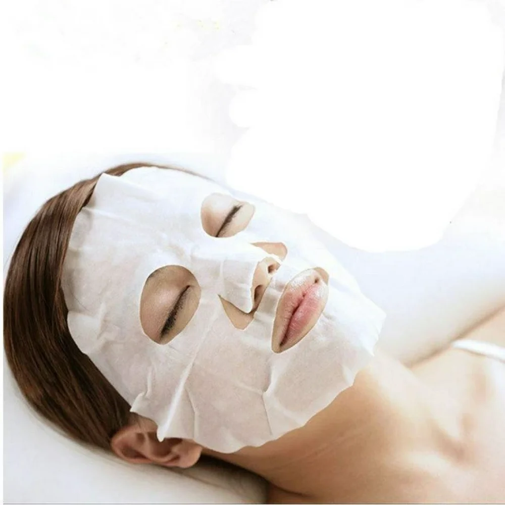 Ainleb Hydrating Charcoal Mask for Skin Nourishment 25ml with Milk