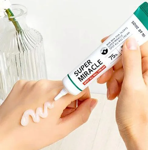 SooM Bye Me Miracle Spot Cream for Acne Treatment - 30ml
