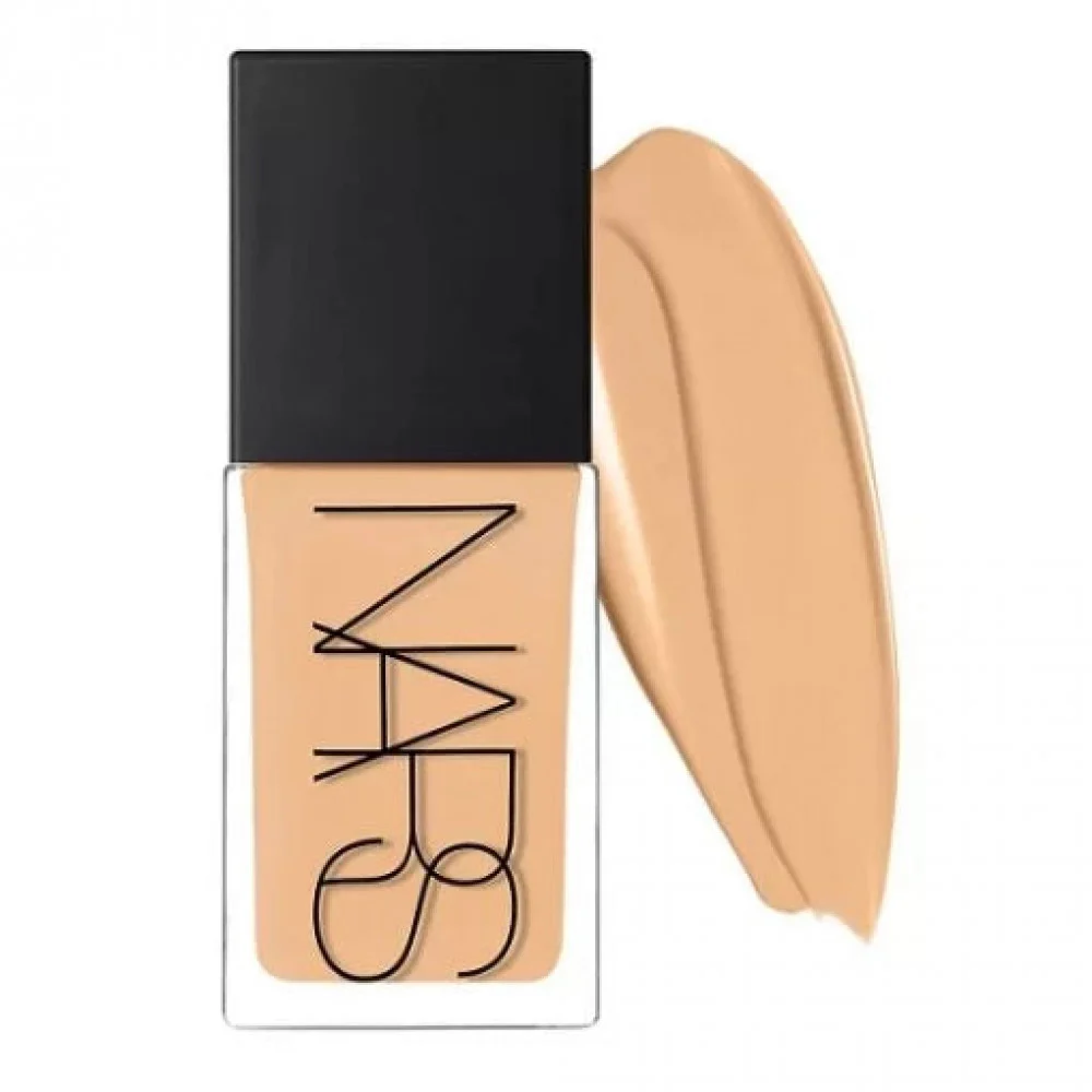 NARS كريم اساس لايت ريفلاشنج ميديام 1بنجاب من نارس 30 مل