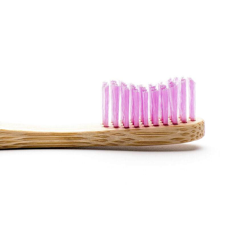 Humble Brush فرشاة أسنان همبل براش الطبيعية الناعمة للبالغين أرجواني
