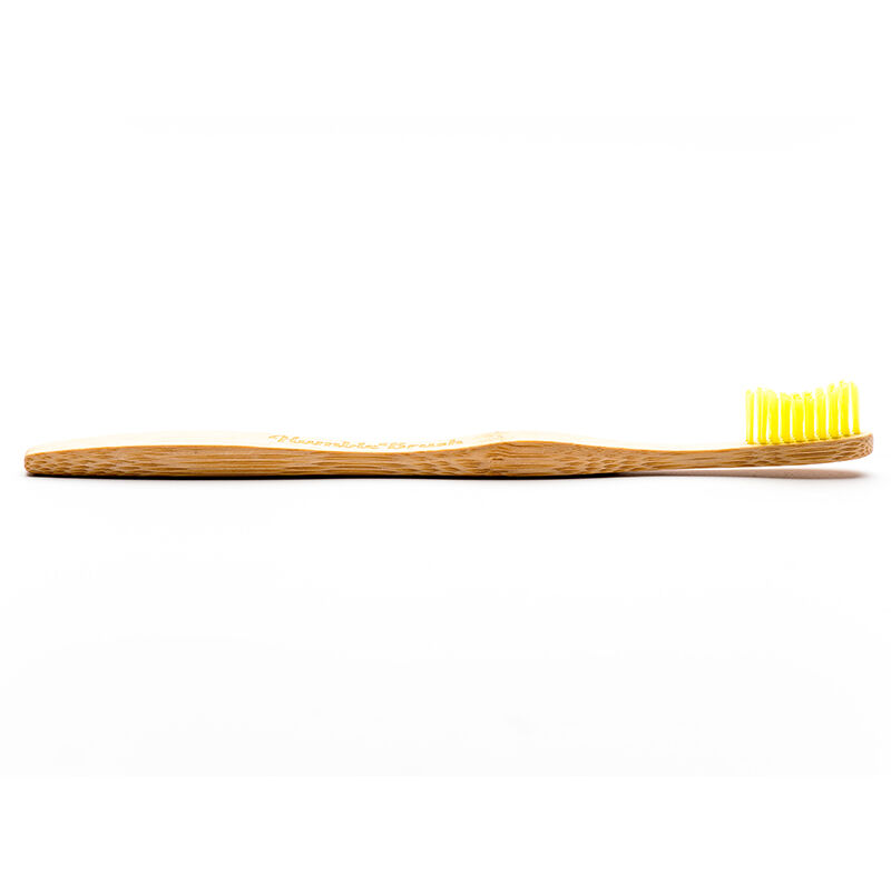 Зубная щетка Humble Brush натуральная мягкая для взрослых - желтая