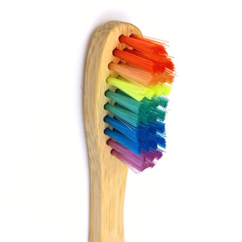 Humble Brush فرشاة أسنان همبل براش قوس قزح الناعمة للبالغين