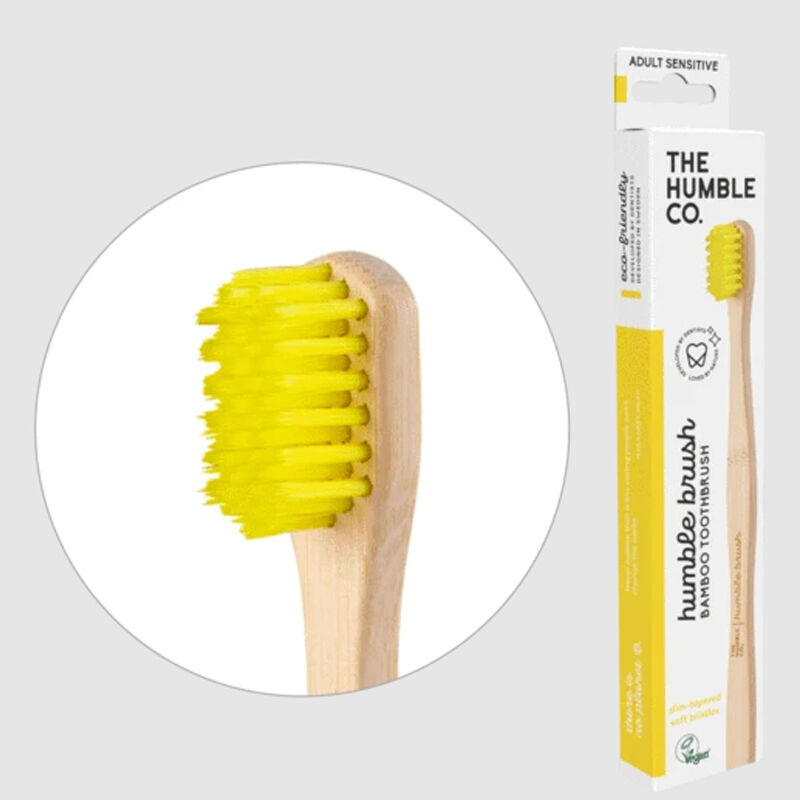 Humble Brush فرشاة أسنان هامبل براش فائقة النعومة صفراء