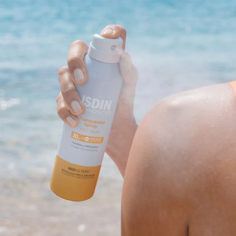 Transparent Sunscreen White Skin Protection SPF 50 by Isdin 250 ml