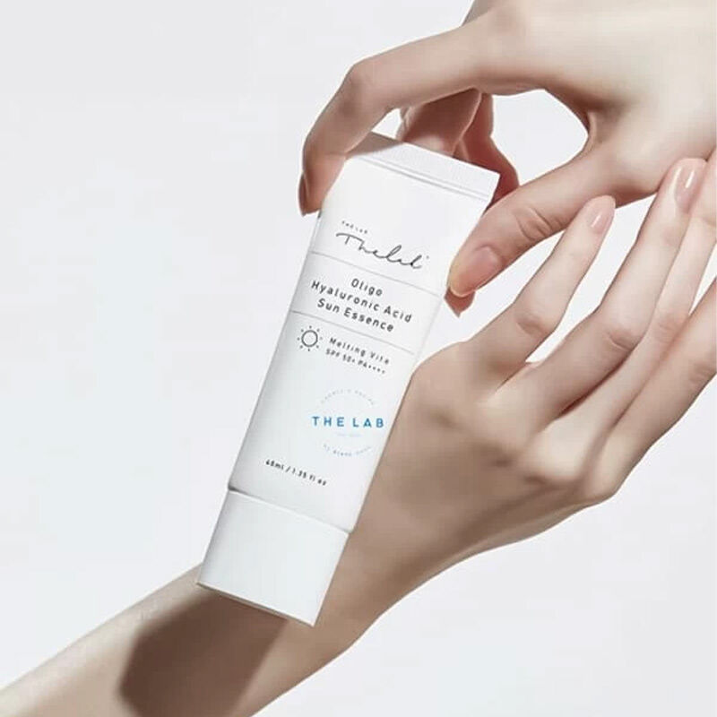 Солнцезащитная эссенция с гиалуроновой кислотой The Lab SPF 50+ PA++++ 40 мл
